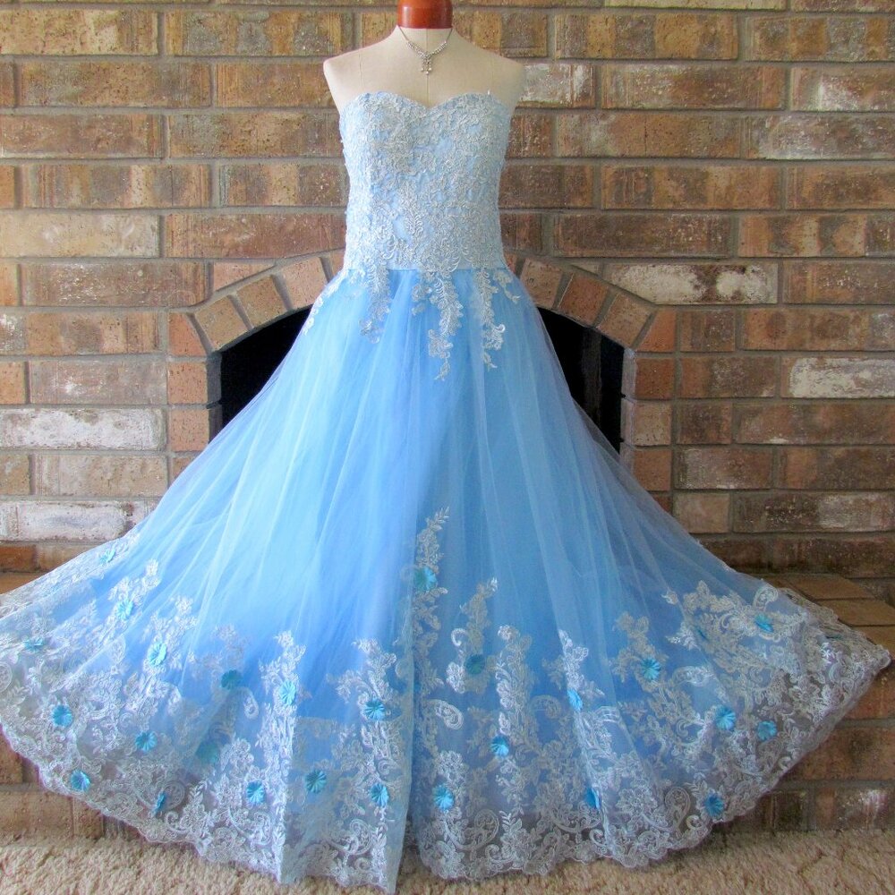 BLUE BALL GOWN, 42" Bust +, ROMANTIC PRINCESS SKIRT w WHITE APPLIQUES, STRAPLESS